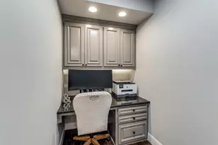 6211 W Northwest Hwy, Dallas, TX 75225 - Photo 10