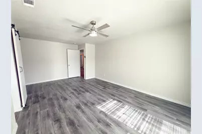 1912 E Branch Hollow Drive, Carrollton, TX 75007 - Photo 24