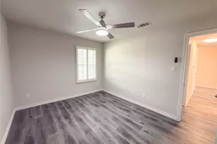 1912 E Branch Hollow Dr, Carrollton, TX 75007 - Photo 28