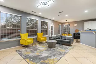 4501 Westbriar Ln, Grand Prairie, TX 75052 - Photo 4