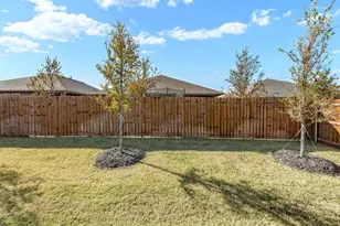 521 Bronze Cir E, Springtown, TX 76082 - Photo 20