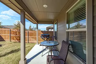 521 Bronze Cir E, Springtown, TX 76082 - Photo 22