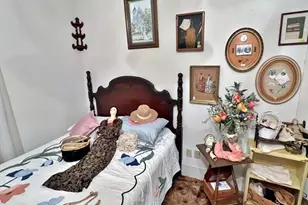 215 Paris St, Ladonia, TX 75449 - Photo 12