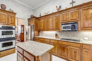 5217 Tennington Park, Dallas, TX 75287 - Photo 14