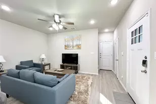 3501 E Renfro St, Burleson, TX 76028 - Photo 4