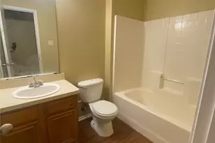 2300 Coleman Ave, Fort Worth, TX 76105 - Photo 10