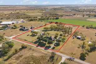 1013 Highland Rd, Cleburne, TX 76033 - Photo 30