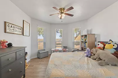 1013 Highland Road, Cleburne, TX 76033 - Photo 18