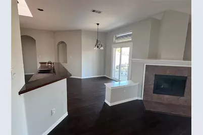 920 Chestnut Avenue, Burleson, TX 76028 - Photo 14