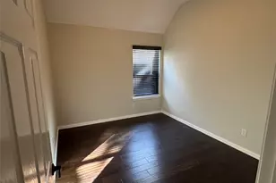 920 Chestnut Ave, Burleson, TX 76028 - Photo 22