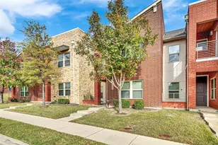 1565 Fiji St, Dallas, TX 75203 - Photo 2
