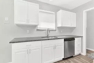 363 Mustang Dr, Saginaw, TX 76179 - Photo 4