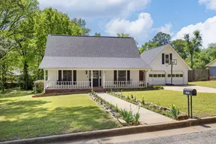 10887 Knollwood Dr, Tyler, TX 75703 - Photo 1