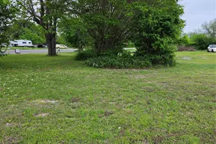 2628 S State Hwy 121, Bonham, TX 75418 - Photo 38