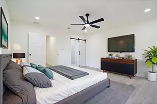 6625 Bridges, Richland Hills, TX 76118 - Photo 8