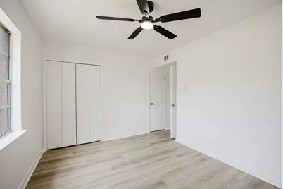 2112 Pontiac Drive, Carrollton, TX 75006 - Photo 26