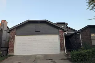 7912 Eastwind Dr, Fort Worth, TX 76137 - Photo 2