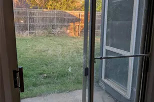 7912 Eastwind Dr, Fort Worth, TX 76137 - Photo 4