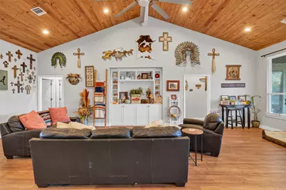 851 Hood Court, Granbury, TX 76048 - Photo 6