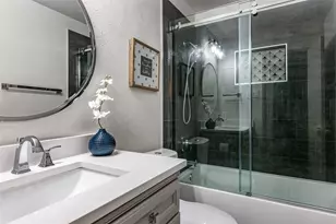 1000 Middle Cove Dr, Plano, TX 75023 - Photo 16