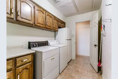 928 Old Mill Circle, Irving, TX 75061 - Photo 22
