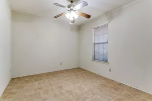 928 Old Mill Cir, Irving, TX 75061 - Photo 16