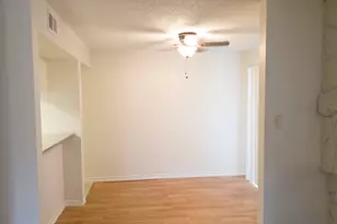 8560 Park Ln, Dallas, TX 75231 - Photo 6