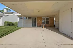 708 Creekwood Dr, Lewisville, TX 75067 - Photo 38