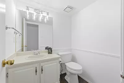708 Creekwood Drive, Lewisville, TX 75067 - Photo 28