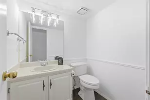 708 Creekwood Dr, Lewisville, TX 75067 - Photo 28