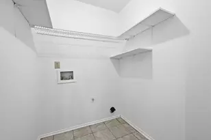 708 Creekwood Dr, Lewisville, TX 75067 - Photo 30