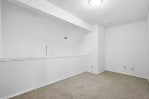 708 Creekwood Dr, Lewisville, TX 75067 - Photo 32