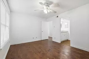 708 Creekwood Dr, Lewisville, TX 75067 - Photo 14