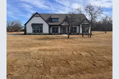 152 Oak Grove Way, Springtown, TX 76082 - Photo 1