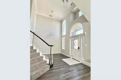 5729 Christy Lane, Haltom City, TX 76137 - Photo 22