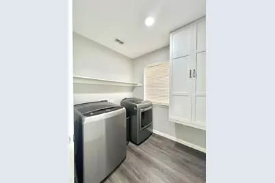 5729 Christy Lane, Haltom City, TX 76137 - Photo 6