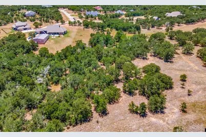 271 Creek Meadow Court, Lipan, TX 76462 - Photo 10