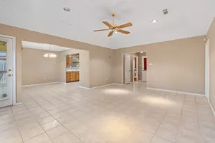 149 Sandlewood Ln, Burleson, TX 76028 - Photo 12