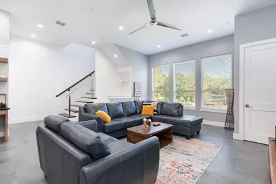 2239 Lovedale Avenue #105, Dallas, TX 75235 - Photo 4