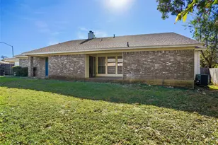 6720 Crestmont Ct, Fort Worth, TX 76133 - Photo 16