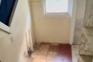 924 Sunnyside Ave, Cockrell Hill, TX 75211 - Photo 8