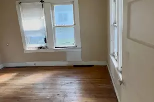 924 Sunnyside Ave, Cockrell Hill, TX 75211 - Photo 8