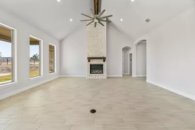 1064 Uplift Drive, Weatherford, TX 76087 - Photo 8