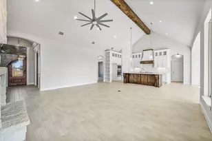 1064 Uplift Dr, Weatherford, TX 76087 - Photo 10