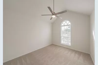 569 Continental Drive, Lewisville, TX 75067 - Photo 28