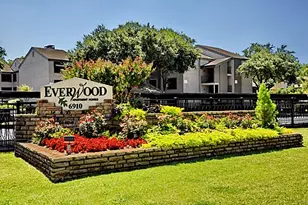 6910 Skillman St, Dallas, TX 75231 - Photo 8