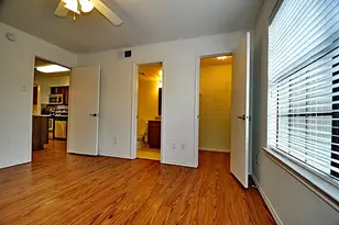 6910 Skillman St, Dallas, TX 75231 - Photo 2