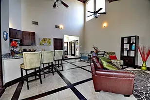 6910 Skillman St, Dallas, TX 75231 - Photo 16
