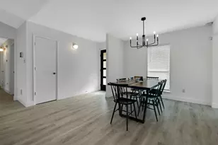 1319 Brazos Blvd, Lewisville, TX 75077 - Photo 6