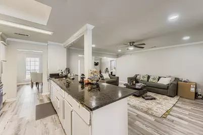 2801 Peachtree Lane, Pantego, TX 76013 - Photo 12